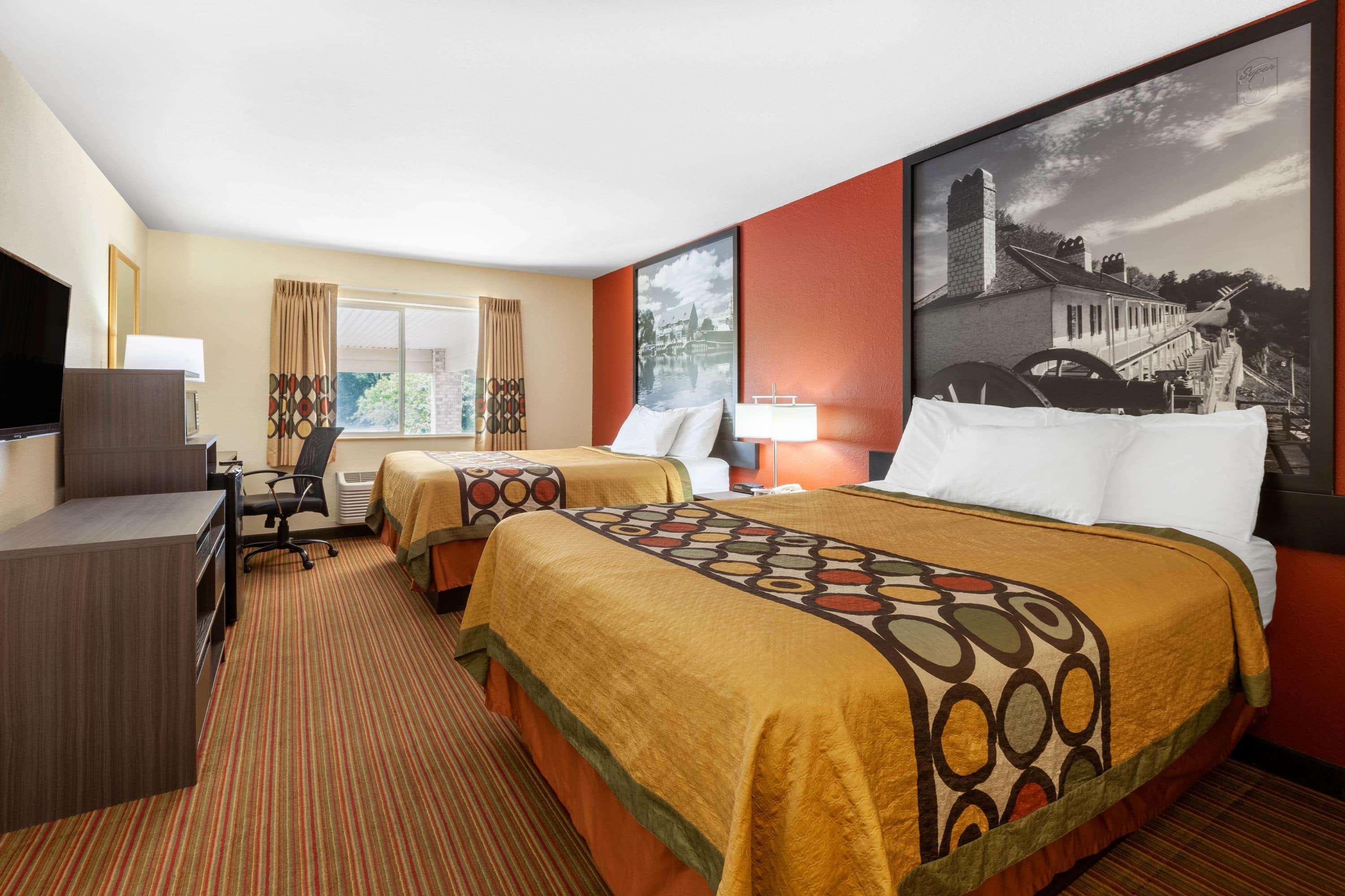 Super 8 By Wyndham Big Rapids Motell Exteriör bild