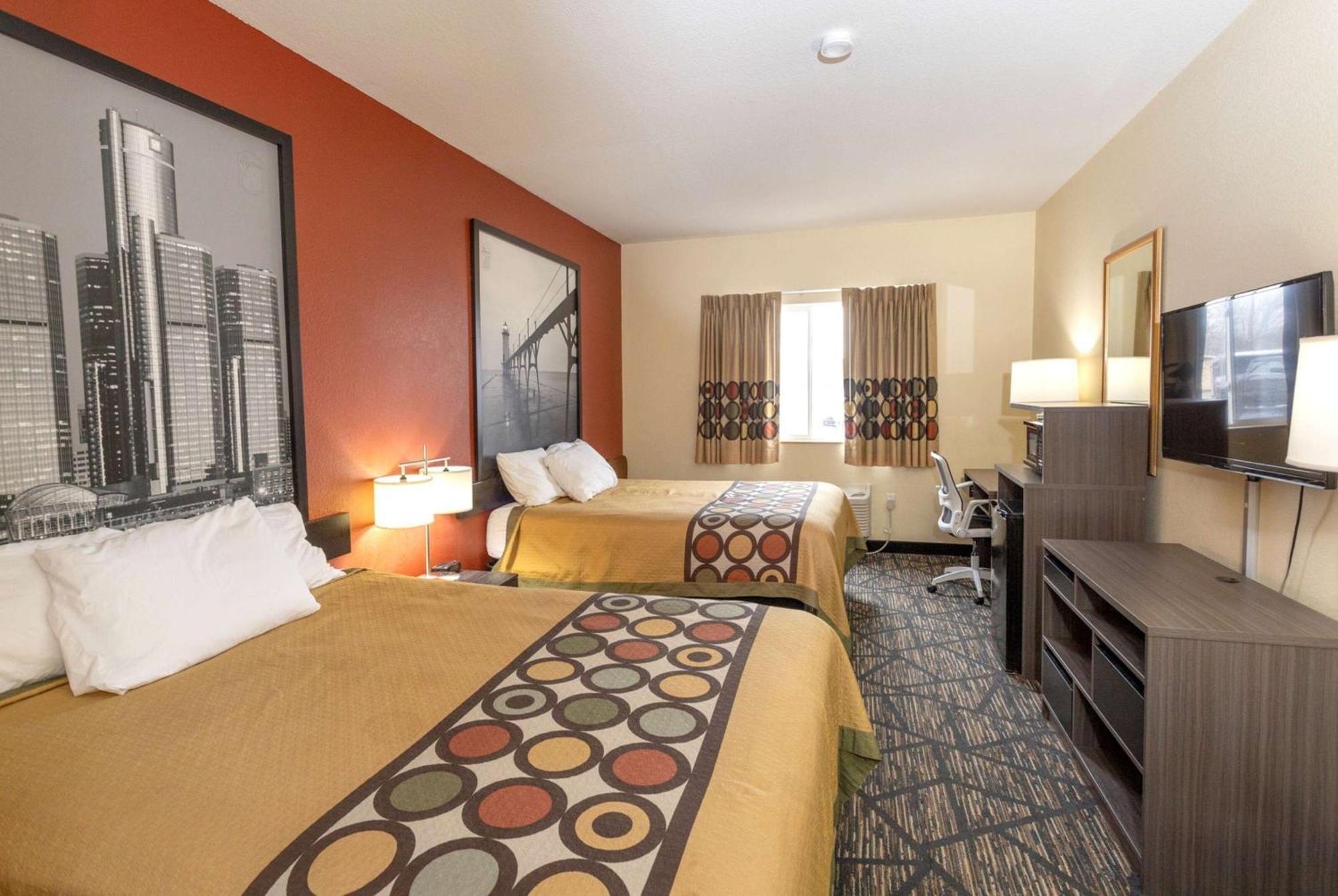 Super 8 By Wyndham Big Rapids Motell Exteriör bild